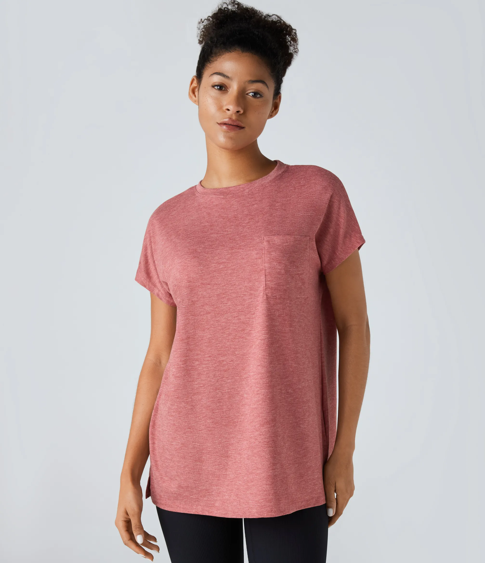 Casual Tops|T-Shirts<HALARA Round Neck Pocket Hem Relax Casual T-Shirt