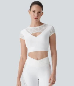 Sports Tops|Sports Tops<HALARA SoftlyZero™ Contrast Lace Short Sleeve Cropped Yoga Sports Top-UPF50+