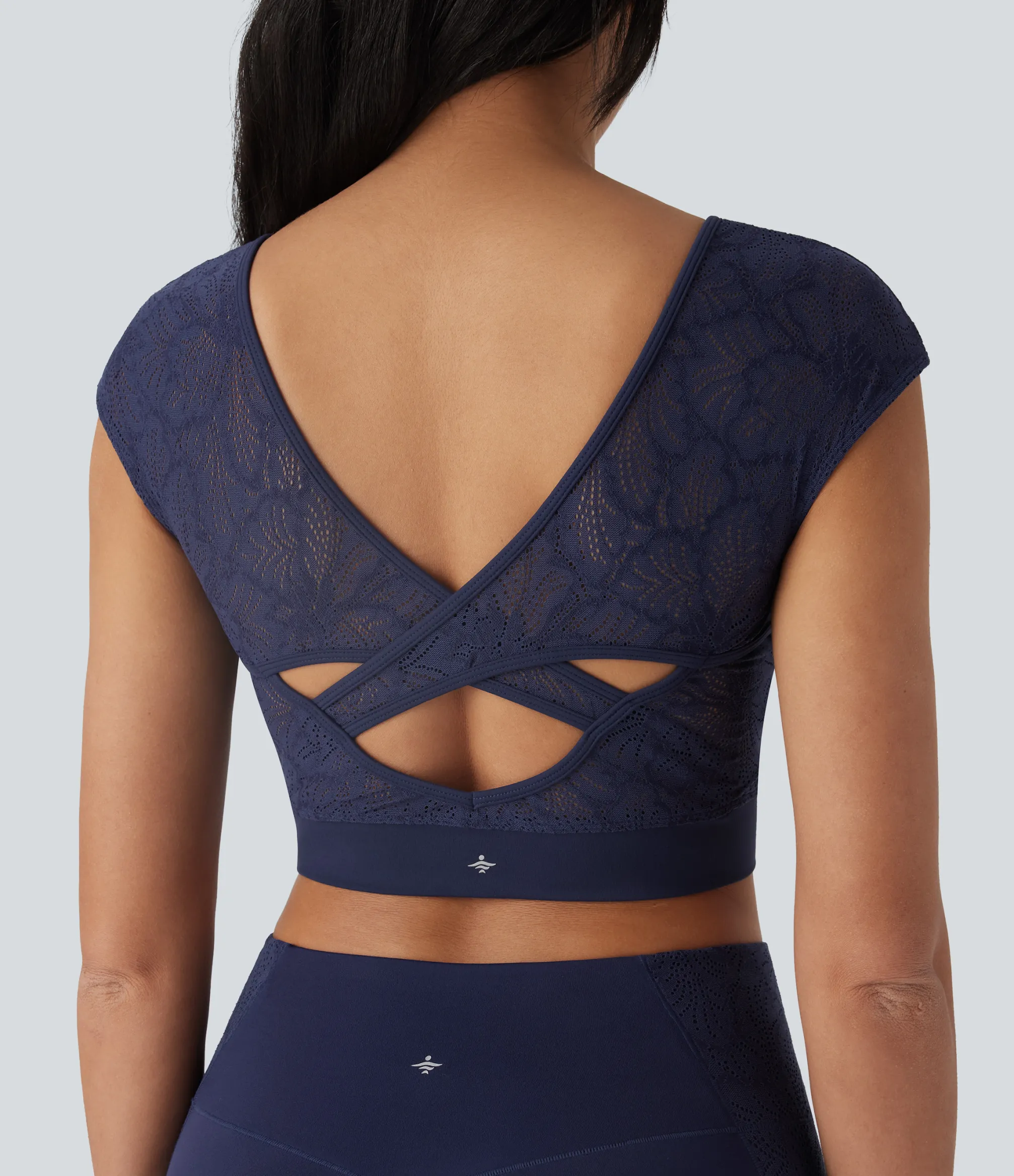 Yoga Tops|Sports Tops<HALARA SoftlyZero™ Contrast Lace Crossover Hem Cropped Yoga Sports Top-UPF50+