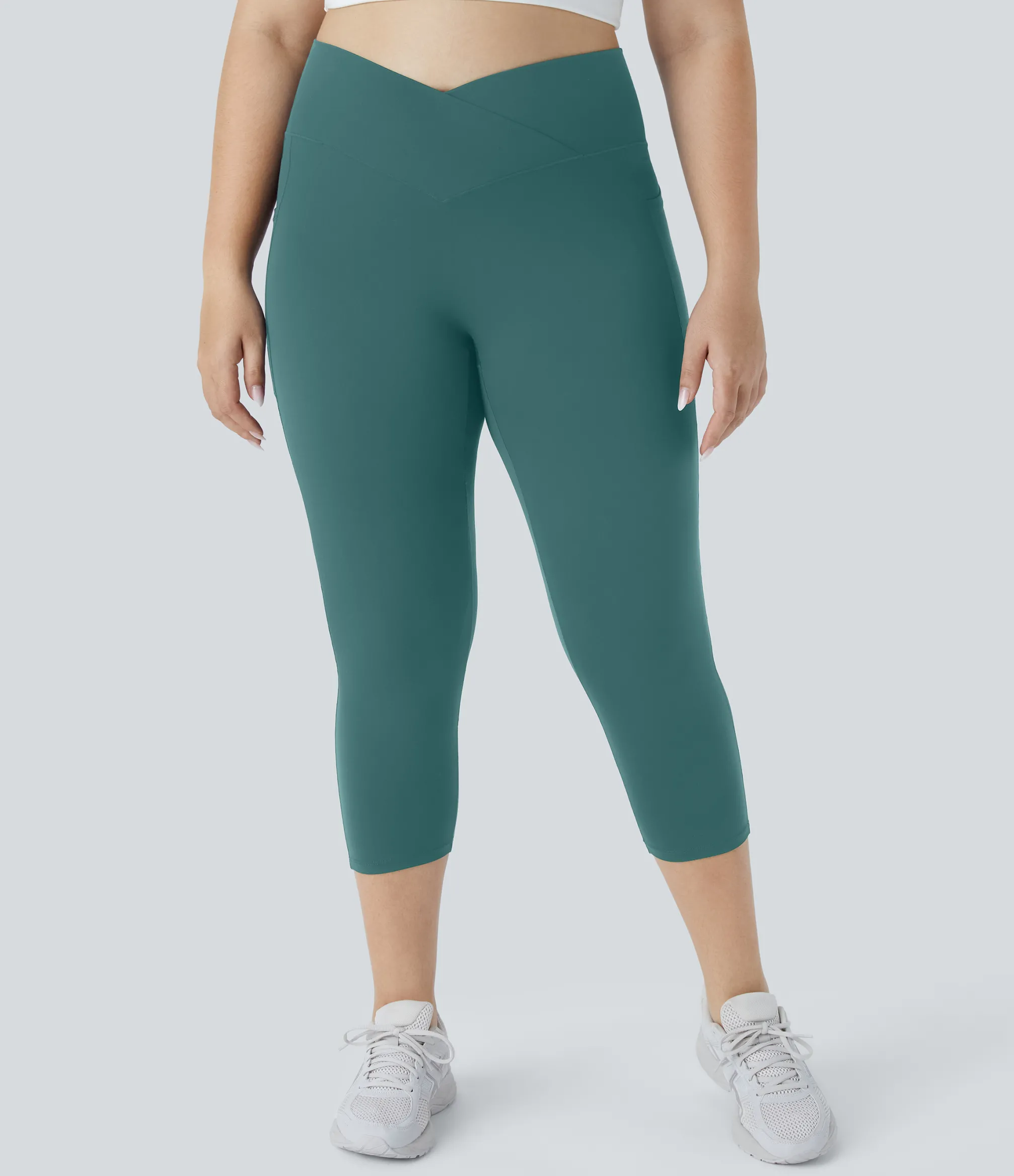 Pocket Leggings|Crossover Leggings<HALARA SoftlyZero™ High Waisted Crossover Pocket Capri Yoga Plus Size Leggings-UPF50+