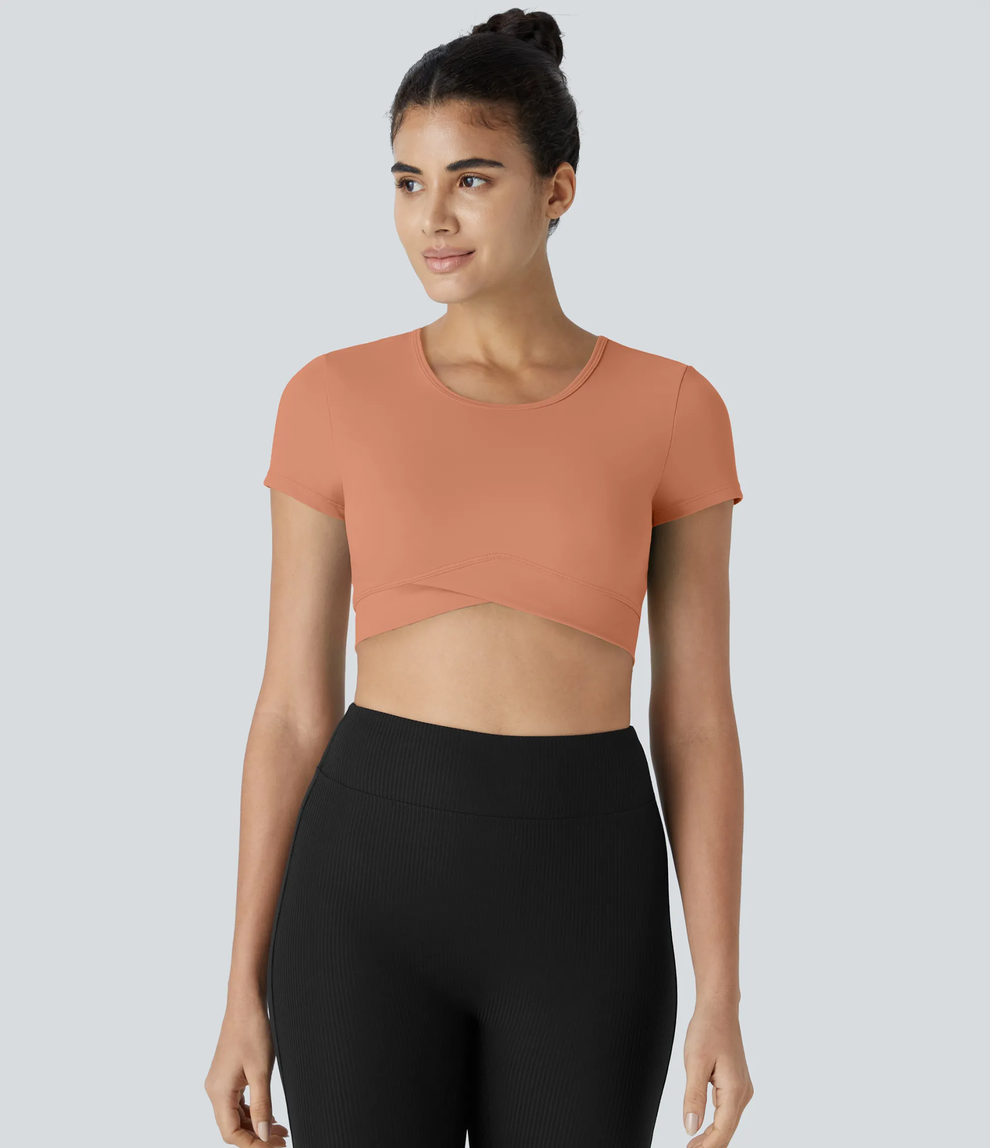 Yoga Tops|Casual Tops<HALARA SoftlyZero™ Plush Crossover Hem Cropped Sports Top