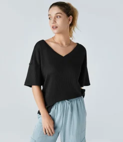 T-Shirts|Casual Tops<HALARA V Neck Dropped Shoulder Curved Hem Relaxed Waffle Casual T-Shirt